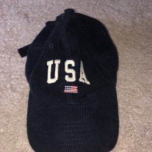 Brandy Melville USA hat